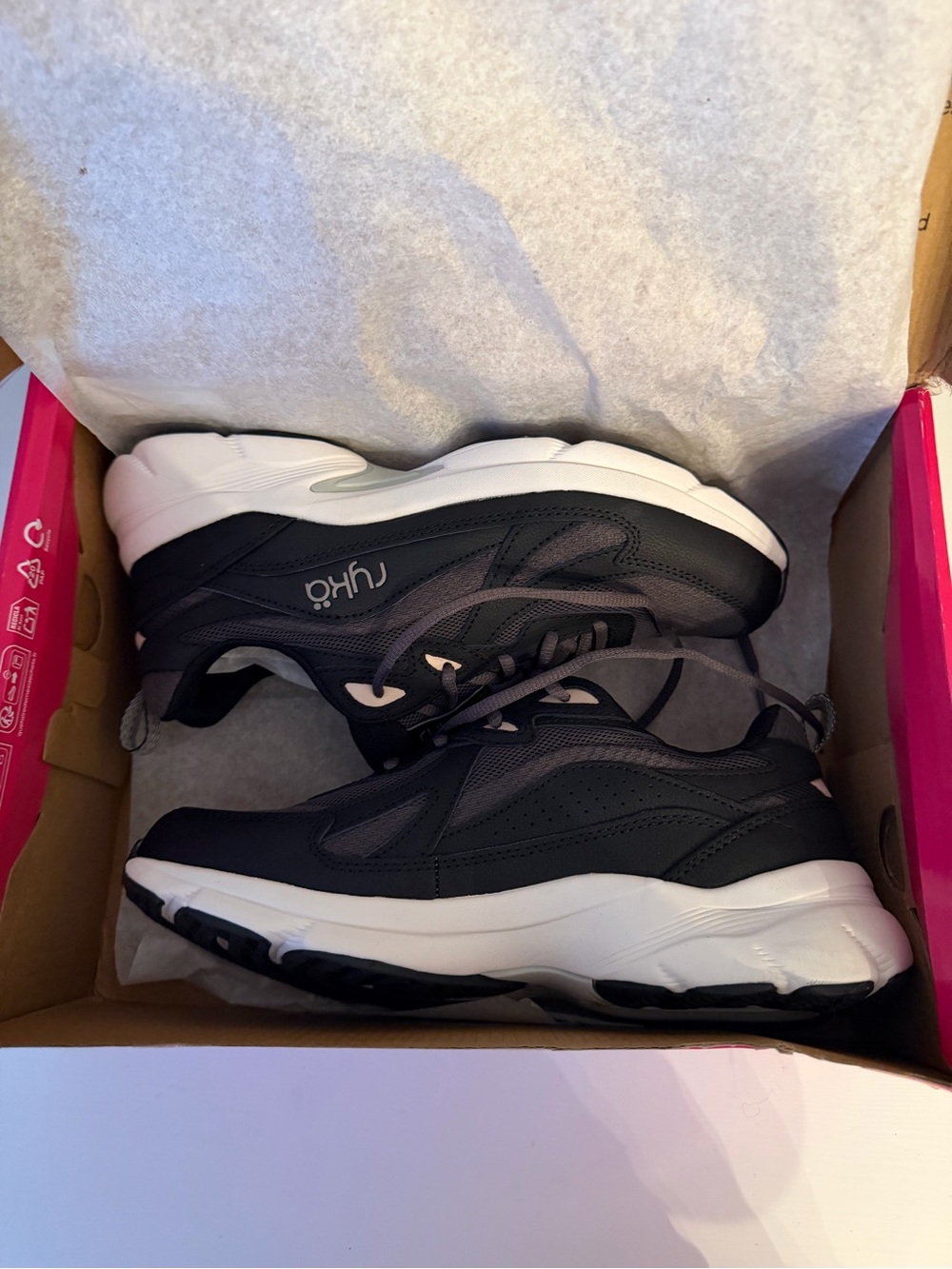 Ryka Women's Black and White Athletic Sneakers 7M - Picture 2 of 8